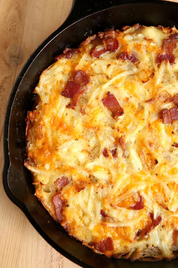 Bacon Egg and Hash Brown Casserole for a Lazy Weekend Breakfast ...