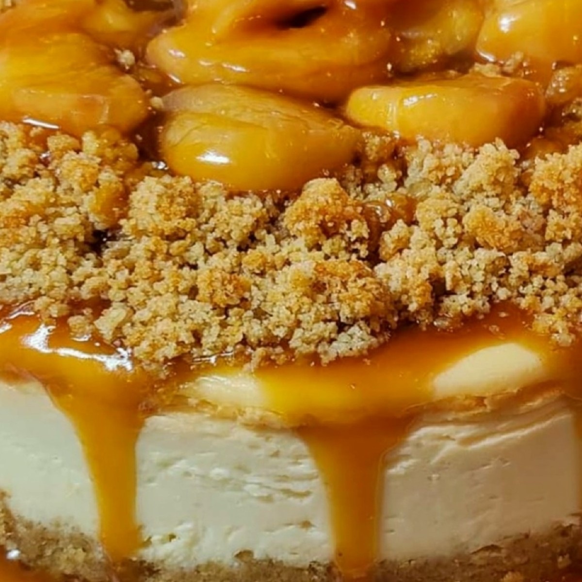 Peach Cobbler Cheesecake with Buttery Crumb Topping